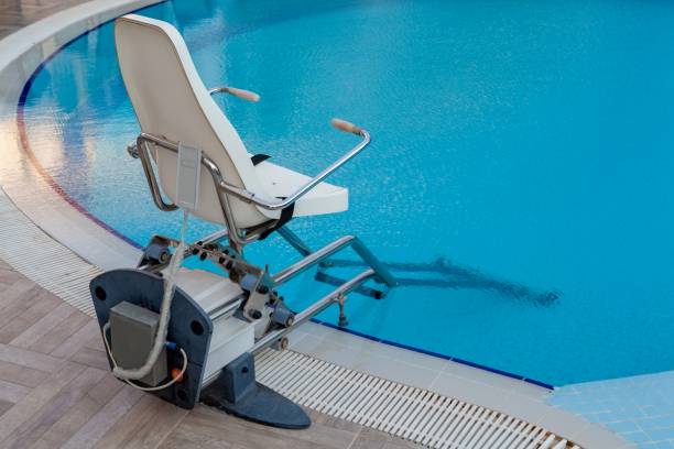 équipements piscine accessibles aux PMR